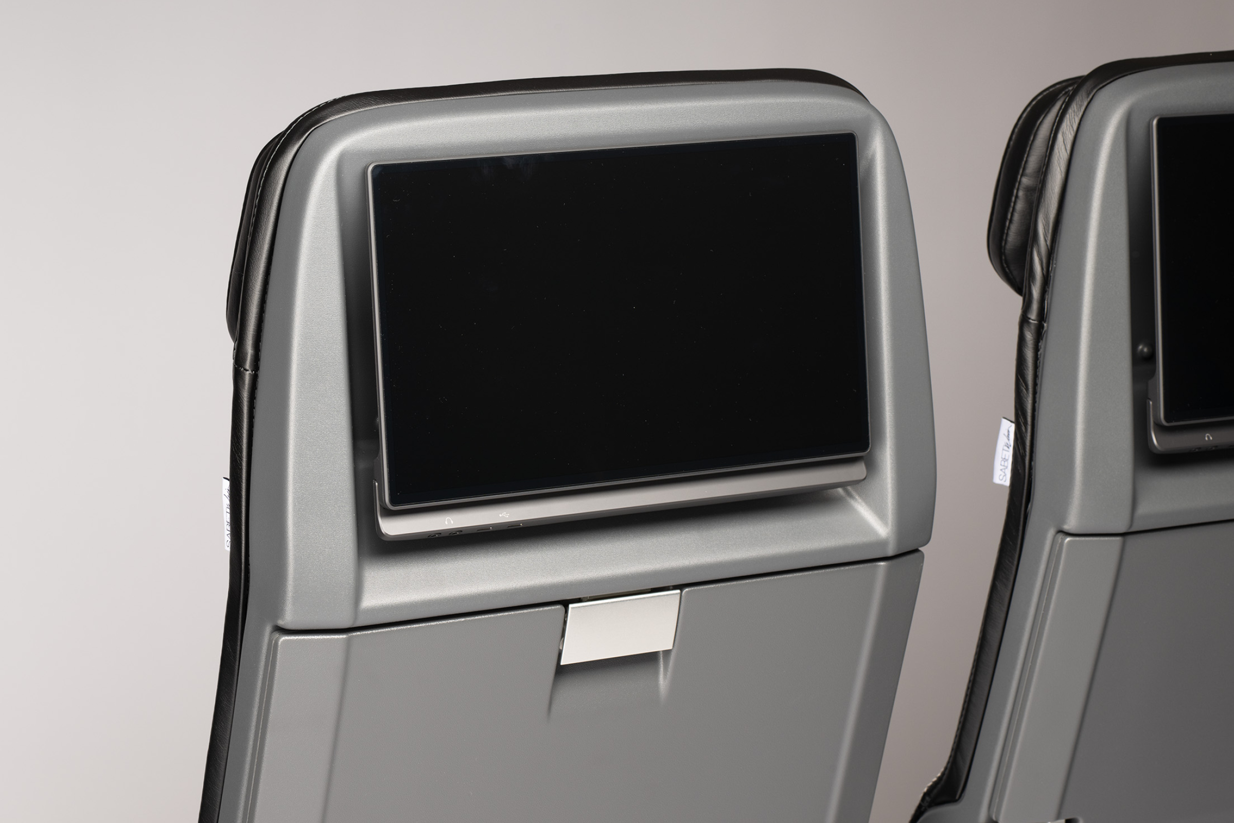 Mirus aircraft seating Falcon seat with IFE