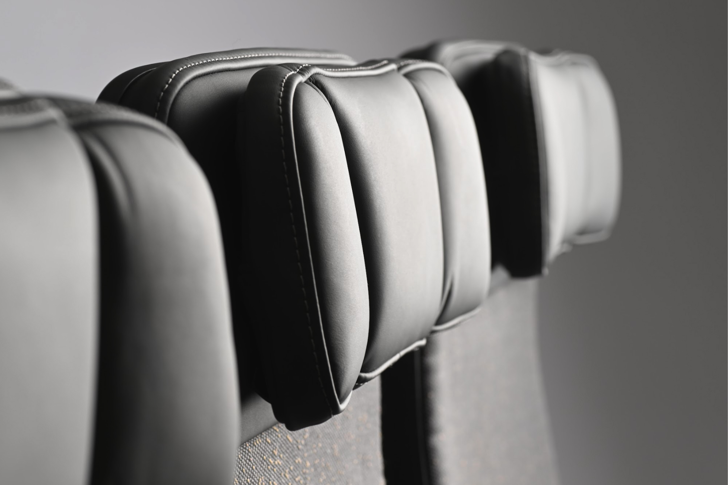 Mirus seats