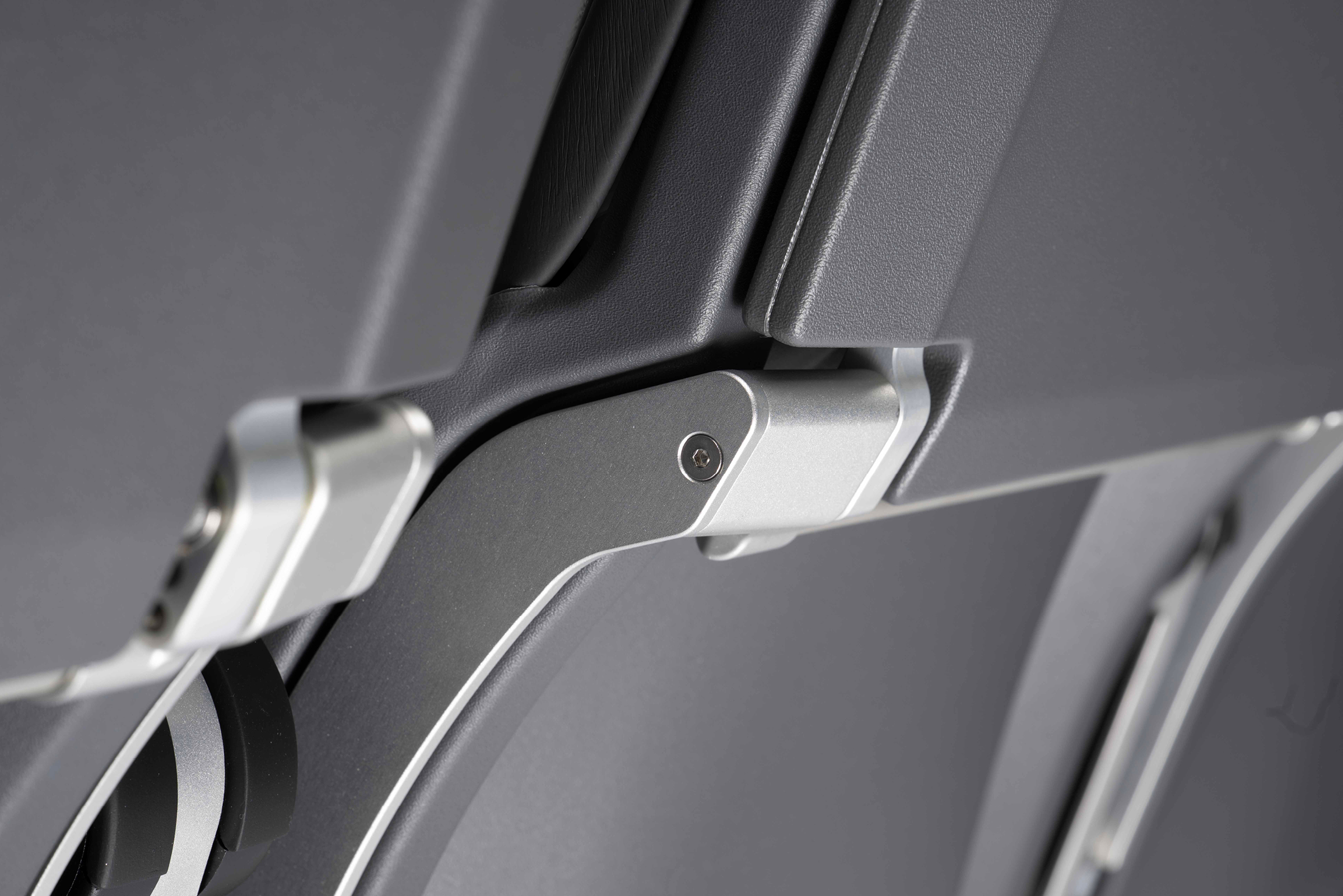 Mirus Falcon Seat Rear View close up of tray